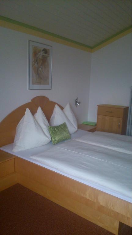 Pension Siegelbrunn B&B Mallnitz Ruang foto